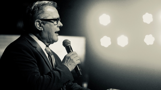 Welche:r CEO ist am verständlichsten? - - Quelle: Symbolbild / Reimond de Zuniga / unsplash.com